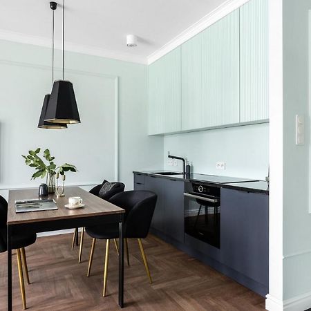 Montevideo Centrum 10 By Grand Apartments Сопот Экстерьер фото